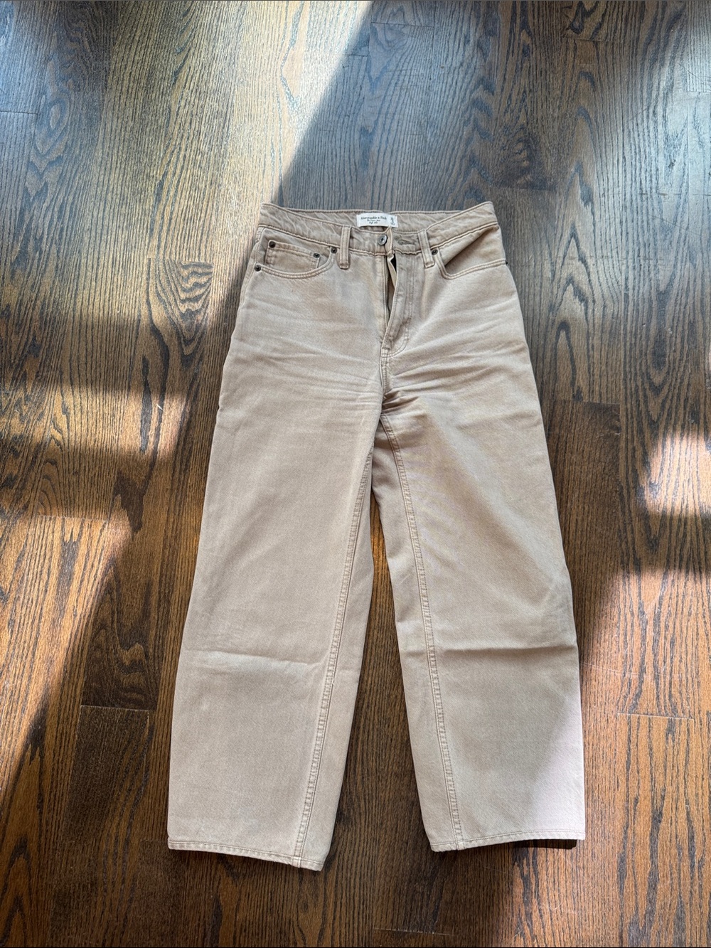 Women’s Beige Straight-Leg Jeans Abercrombie Jean